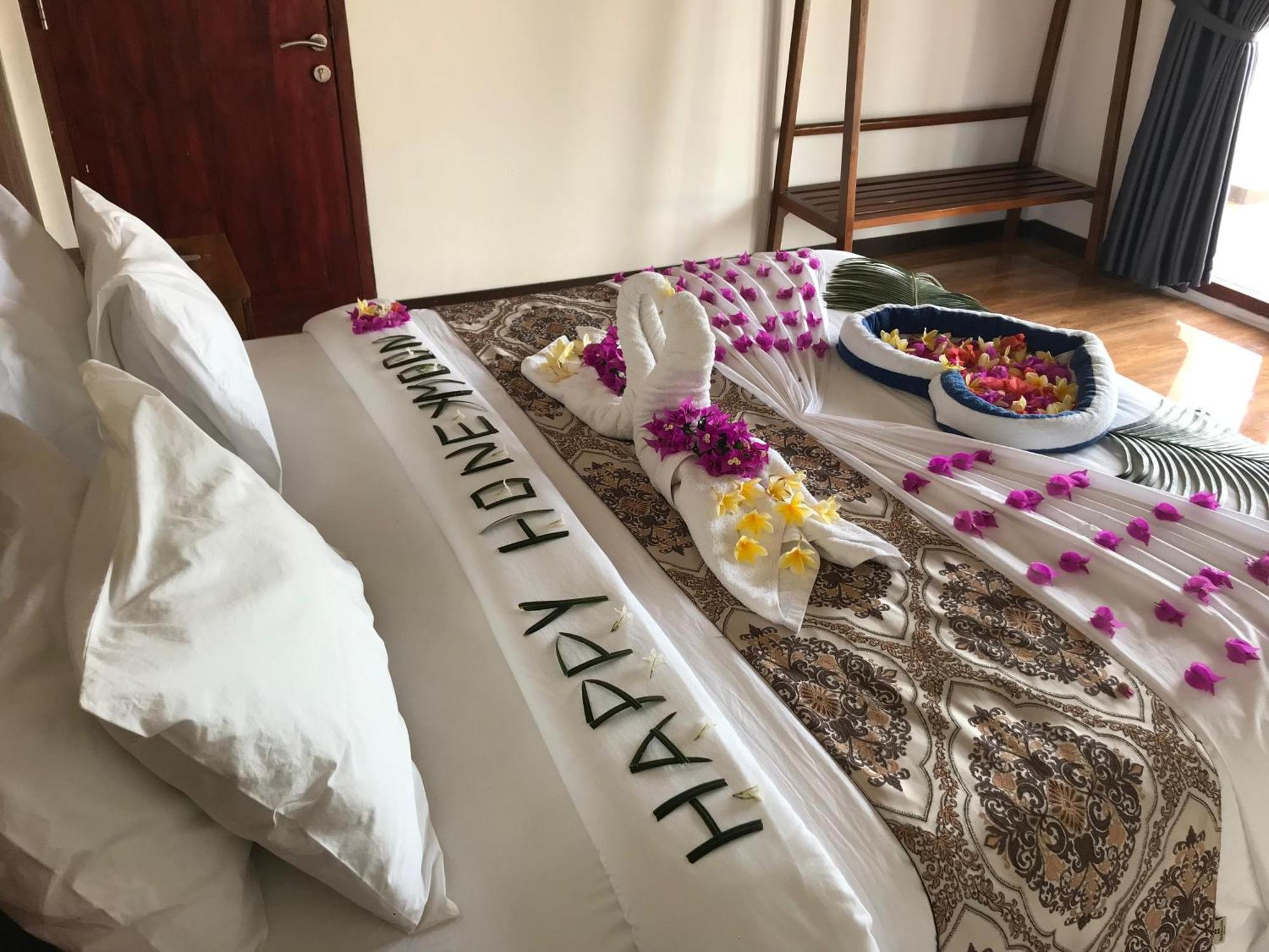 فيلا The Local Are Guling Kuta  المظهر الخارجي الصورة